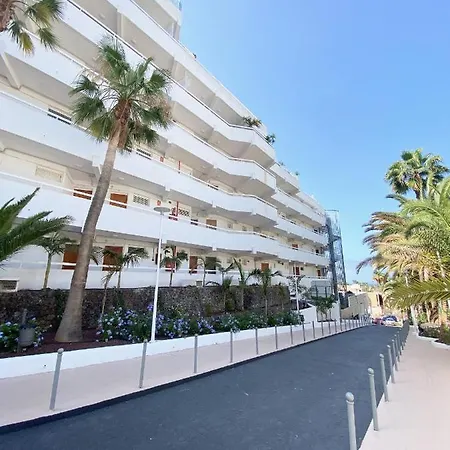 Playa De Americas Sea View Vip דירה *