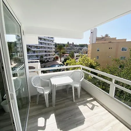 Playa De Americas Sea View Vip דירה